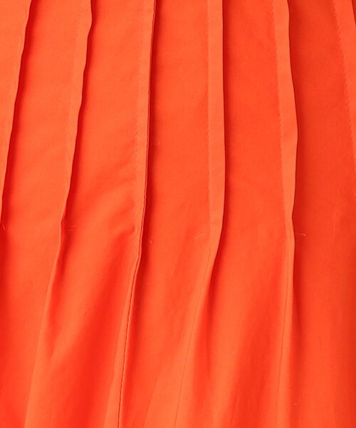 UNTITLED（アンタイトル）の「◆【１枚で着映える／洗える】ピンタック ボリュームフレアスカート（スカート・レディース・オレンジ/ライトベージュ/オフホワイト・01/50/42/44/02/46/03/04/00/48）」の10枚目の写真