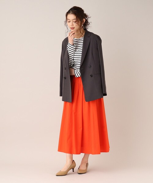 UNTITLED（アンタイトル）の「◆【１枚で着映える／洗える】ピンタック ボリュームフレアスカート（スカート・レディース・オレンジ/ライトベージュ/オフホワイト・01/50/42/44/02/46/03/04/00/48）」の19枚目の写真