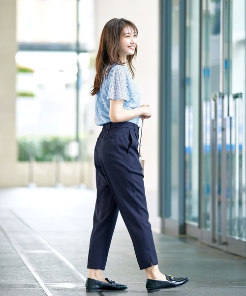 【セール】【洗える】スリットテーパードパンツ（その他パンツ）｜Tiaclasse（ティアクラッセ）