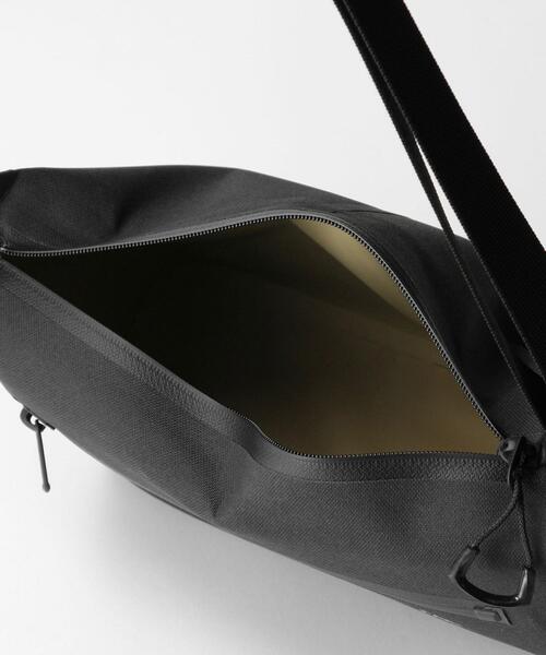 THE NORTH FACE（ザノースフェイス）の「＜THE NORTH FACE＞フィルデンス クーラーポーチ（アウトドアグッズ・メンズ・ブラック/ベージュ・FREE）」の8枚目の写真