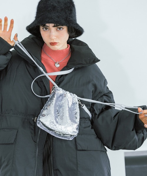 PAGEBOY（ページボーイ）の「アソートミニショルダー（ショルダーバッグ・レディース・ブラック/ブラック系その他/シルバー・FREE）」の3枚目の写真