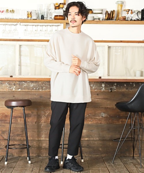 LUXSTYLE(ラグスタイル)の「ミラノリブクルーネックBIGニットソー(ニット/セーター・メンズ・グリーン/ブラウン/ホワイト/チャコール/ブルー/ブラック/ワイン/グレイッシュベージュ・M/L)」の11枚目の写真