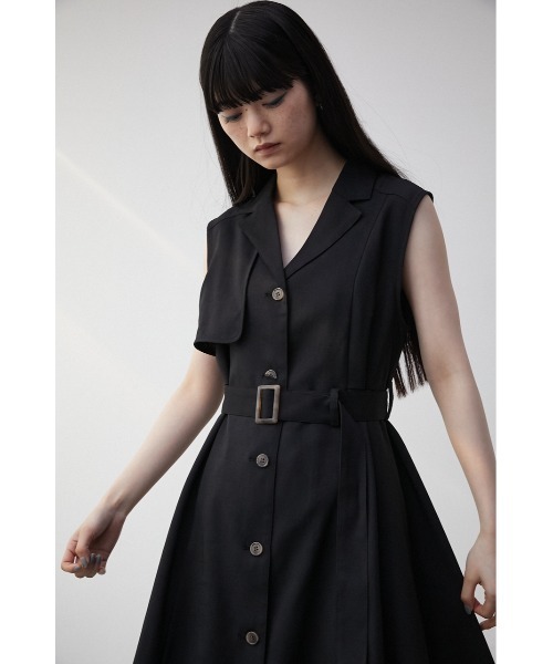 AZUL by moussy（アズールバイマウジー）の「SINGLE FLAP GILET ONEPIECE/シングルフラップジレワンピース（ワンピース・レディース・ライトカーキ/ブラック/ライトベージュ・SMALL/MEDIUM）」の5枚目の写真