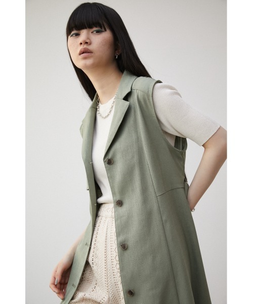 AZUL by moussy（アズールバイマウジー）の「SINGLE FLAP GILET ONEPIECE/シングルフラップジレワンピース（ワンピース・レディース・ライトカーキ/ブラック/ライトベージュ・SMALL/MEDIUM）」の21枚目の写真