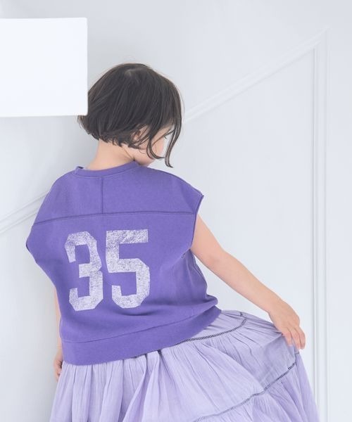 LOWRYS FARM（ローリーズファーム）の「ナンバリングフレンチスリーブ　197613（Tシャツ/カットソー・キッズ・パープル/イエロー/チャコールグレー/オフホワイト・110cm/120cm/130cm/140cm/150cm）」の3枚目の写真