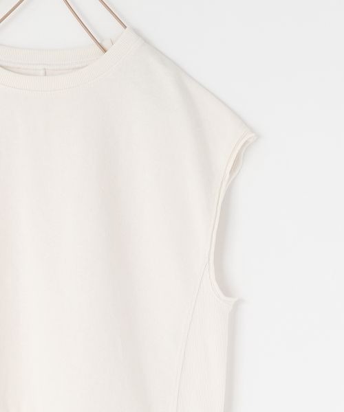 LOWRYS FARM（ローリーズファーム）の「ナンバリングフレンチスリーブ　197613（Tシャツ/カットソー・キッズ・パープル/イエロー/チャコールグレー/オフホワイト・110cm/120cm/130cm/140cm/150cm）」の18枚目の写真