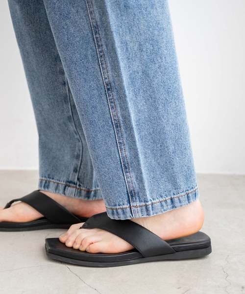 WEGO（ウィゴー）の「WEGO/【マルチサイズ】ウエストフリルタックテーパードデニムパンツ（デニムパンツ・レディース・ライトインディゴブルー/コバルトブルー・X-SMALL/SMALL/MEDIUM/LARGE）」の22枚目の写真