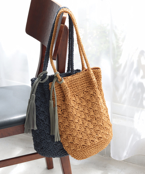 JOURNAL STANDARD relume（ジャーナルスタンダード　レリューム）の「《追加》RELUMEペーパーフリンジバッグ（ハンドバッグ・レディース・チャコールグレー/ネイビー/オレンジ/アイボリー・FREE）」の4枚目の写真