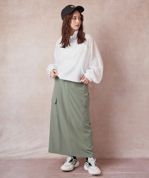 Lull（ルル）の「【Lull / ルル】撥水・速乾 / ナイロンカーゴスカート（スカート・レディース・ブラック/ライトカーキ・ONESIZE）」の8枚目の写真