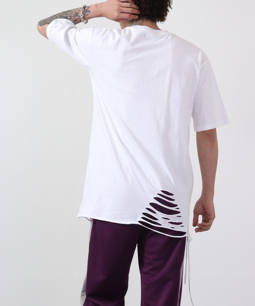 REGIEVO(レジエボ)の「REGIEVO ローズ刺繍古着風ビンテージTシャツ 半袖(Tシャツ/カットソー・メンズ・ブラック/オフホワイト・M/L)」の8枚目の写真