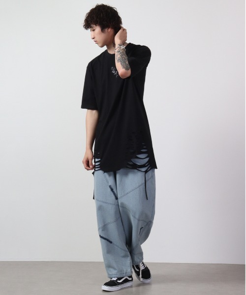 REGIEVO(レジエボ)の「REGIEVO ローズ刺繍古着風ビンテージTシャツ 半袖(Tシャツ/カットソー・メンズ・ブラック/オフホワイト・M/L)」の17枚目の写真