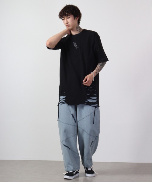 REGIEVO(レジエボ)の「REGIEVO ローズ刺繍古着風ビンテージTシャツ 半袖(Tシャツ/カットソー・メンズ・ブラック/オフホワイト・M/L)」の18枚目の写真