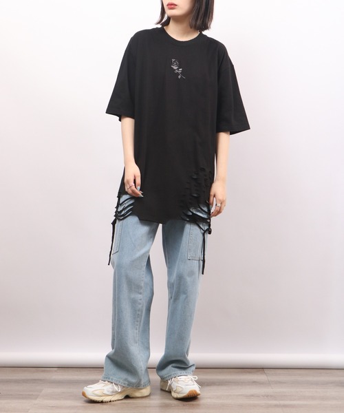 REGIEVO(レジエボ)の「REGIEVO ローズ刺繍古着風ビンテージTシャツ 半袖(Tシャツ/カットソー・メンズ・ブラック/オフホワイト・M/L)」の11枚目の写真