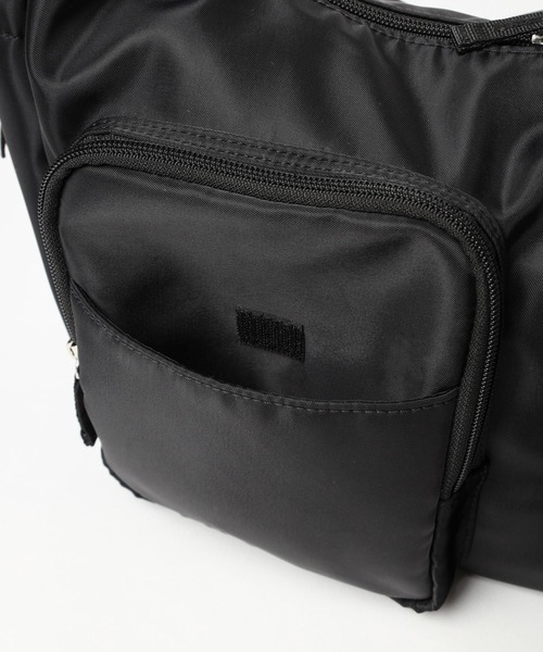 niko and...（ニコアンド）の「オリジナルダブルポケットショルダーバッグ（ショルダーバッグ・レディース・カーキ/ブラック/グレー・0）」の16枚目の写真