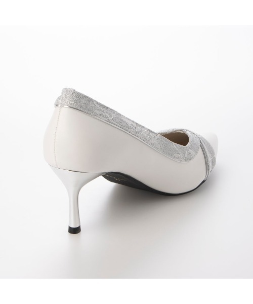 Realta（レアルタ）の「Realta(レアルタ)6.5cmヒールクロスラインアシンメトリーメッキヒールパンプス（パンプス・レディース・ブラック/ホワイト・L/LL/M/S）」の10枚目の写真