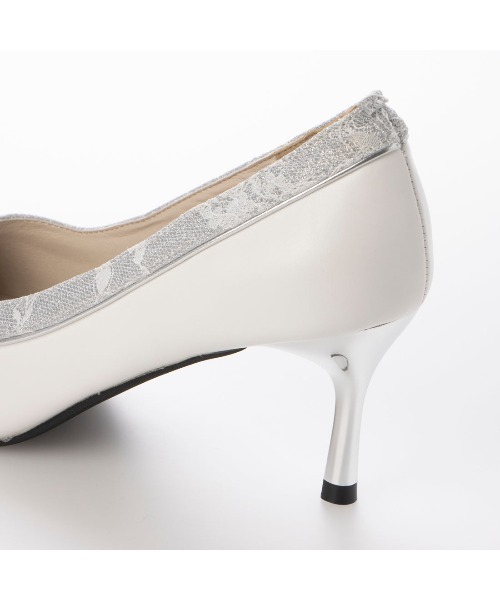 Realta（レアルタ）の「Realta(レアルタ)6.5cmヒールクロスラインアシンメトリーメッキヒールパンプス（パンプス・レディース・ブラック/ホワイト・L/LL/M/S）」の16枚目の写真