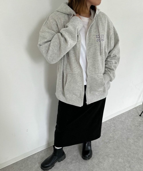 Ocean Pacific（オーシャンパシフィック）の「【OP:オーピー】レディースジップパーカー（パーカー・レディース・ヘザーグレー/チャコール/アイボリー/ベージュ/グリーン・X-LARGE/LARGE/MEDIUM）」の12枚目の写真