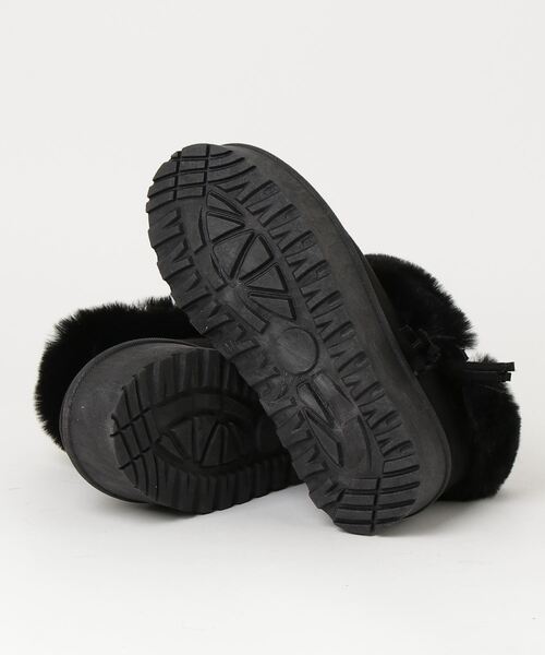 chumchum（チャムチャム）の「厚底ボアムートンブーツ（ブーツ・レディース・ブラック/ダークブラウン/ベージュ・M/L/LL/S）」の5枚目の写真