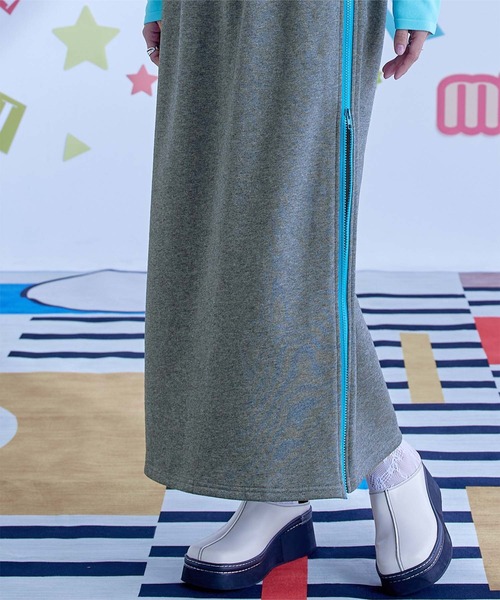 miette(ミエット)の「サイドラインラメ裏毛スカート(スカート・レディース・グレー/ブラック・FREE)」の9枚目の写真