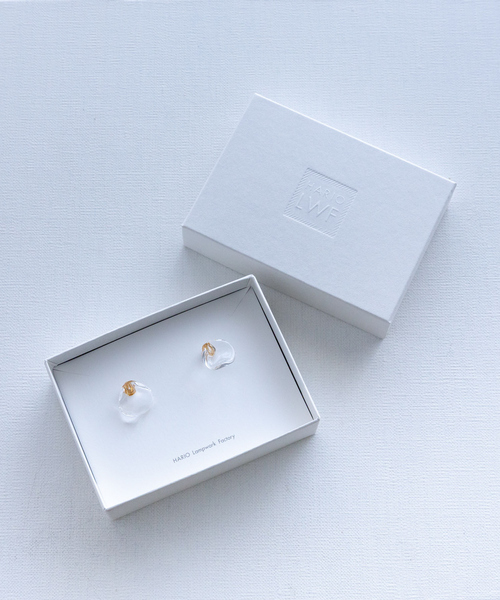 HARIO Lampwork Factory（ハリオランプワークファクトリー）の「【別注】【HARIO Lampwork Factory】ピアス フリル（ピアス（両耳用）・レディース・ブラウン/グレー/クリア・フリー）」の11枚目の写真