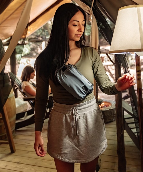Matador(マタドール)の「Matador/マタドール ReFraction Packable Sling/リフラクションパッカブルスリング(ボディバッグ/ウエストポーチ・メンズ・ホワイト/ブルー/ブラック・FREE)」の11枚目の写真