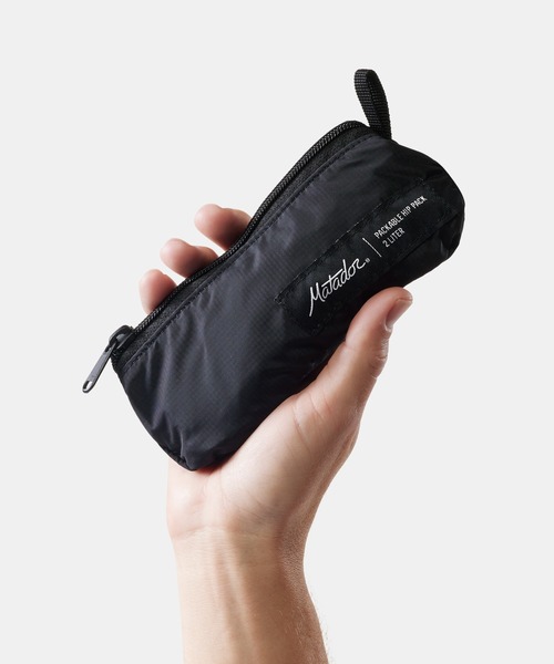 Matador(マタドール)の「Matador/マタドール ReFraction Packable Sling/リフラクションパッカブルスリング(ボディバッグ/ウエストポーチ・メンズ・ホワイト/ブルー/ブラック・FREE)」の22枚目の写真