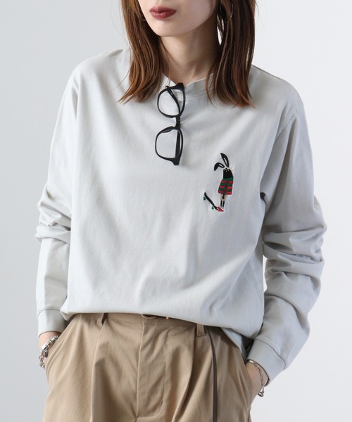 FUNALIVE(ファンアライブ)の「epic original SHABBY ペインタープリント長袖TEE(Tシャツ/カットソー・メンズ・ブラック系その他/イエロー/サックスブルー系1/グリーン系その他/グリーン/ライトグレー/サックスブルー/ブラック/イエロー系その他/ライトグレー系1/オフホワイト/ホワイト系その他・L/LL/M/S)」の6枚目の写真