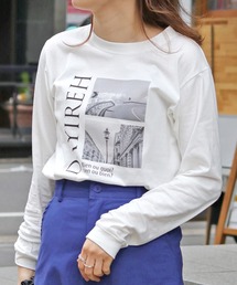 HER CLOSET（ハークローゼット）の「【shemoshelly】WEB限定フォトプリントロゴロンT（Tシャツ/カットソー）」