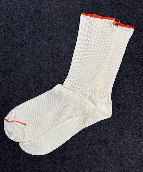 UNIVERSAL OVERALL（ユニバーサルオーバーオール）の「UNIVERSAL OVERALL　ユニバーサルオーバール　メンズクルーソックス（ソックス/靴下・メンズ・グリーン/ホワイト/レッド/グリーン系/パープル/オレンジ/イエロー/オレンジ系1/ネイビー/ベージュ/ブルー/パープル系/ブラック系/レッド系/ブルー系2/グレー/ブラック/ブルー系3/ライム/グレー系1/ブラック系1/ダークネイビー/グリーン系2/ブラック系3/パープル系1/イエロー系1/オレンジ系2/オレンジ系3/ダークブルー/オレンジ系4/ブラック系2/グリーン系1/グリーン系3/ブルー系4/ホワイト系/ホワイト系2/サックスブルー/レッド系1/ネイビー系1・25-27/25-27CM/25～27cm）」の4枚目の写真