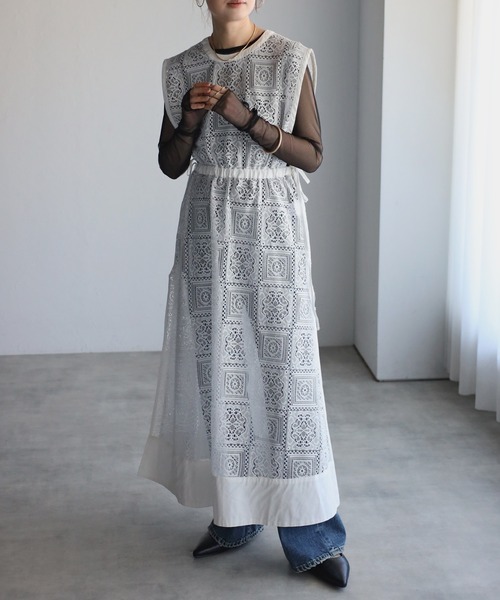 r.(アールドット)の「ブロックレースサイドリボンワンピース(ワンピース・レディース・ブラック/アイボリー/ホワイト・FREE)」の2枚目の写真