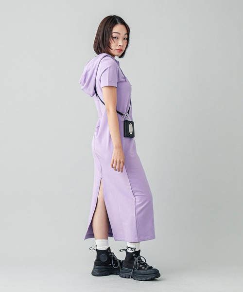 X-girl（エックスガール）の「HALF ZIP HOODED LONG DRESS（ワンピース・レディース・ブラック/オリーブ/ライトパープル・S/M）」の19枚目の写真