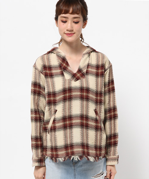 Kastane（カスタネ）の「カルゼフリンジフードPO（シャツ/ブラウス・レディース・カーキ/レッド/ホワイト/ピンク・FREE）」の5枚目の写真