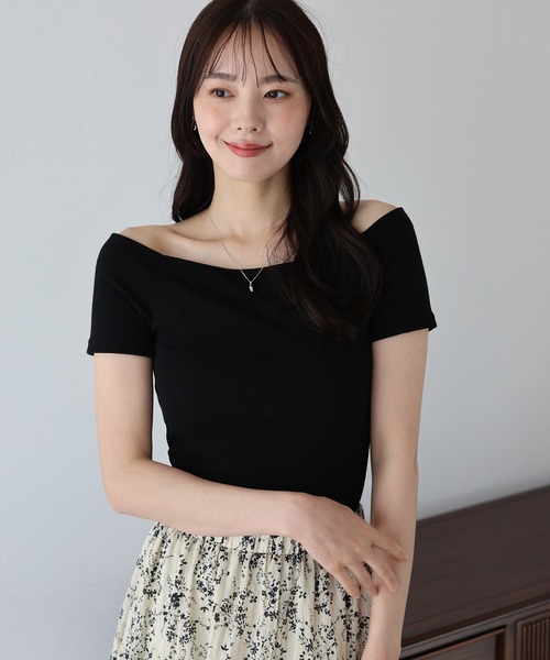 BLUEEAST(ブルーイースト)の「半袖オフショルボーダーTシャツ(Tシャツ/カットソー・レディース・グレー/ブラック/ホワイト系/ブラック系/パープル系・MEDIUM)」の4枚目の写真