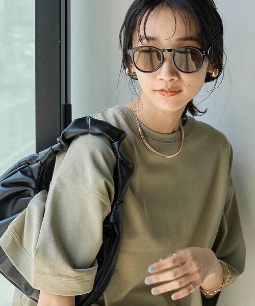 coen（コーエン）の「ケース付きファッションカラーグラス／ウェリントン（サングラス・レディース・ライトグレー/ベージュ/ブラック・FREE）」の2枚目の写真