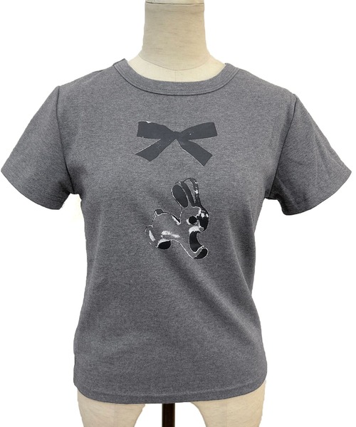 titty＆Co. PETIT（ティティアンドコープティ）の「うさぎリボンTシャツ（Tシャツ/カットソー・レディース・ライトベージュ/チャコールグレー・FREE）」の17枚目の写真