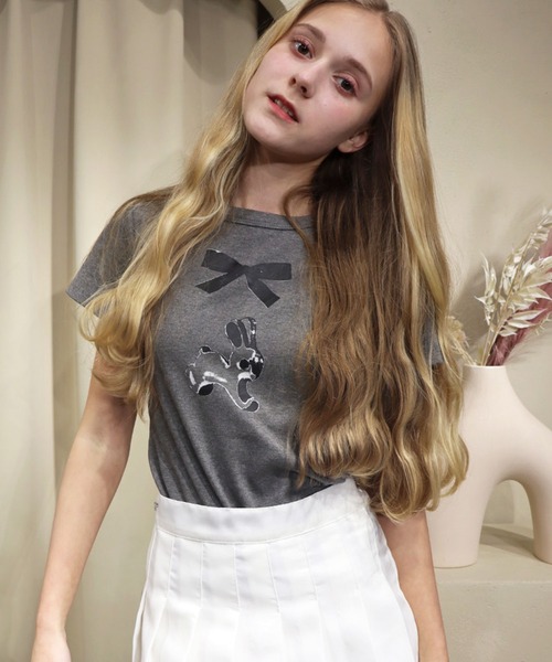 titty＆Co. PETIT（ティティアンドコープティ）の「うさぎリボンTシャツ（Tシャツ/カットソー・レディース・ライトベージュ/チャコールグレー・FREE）」の5枚目の写真