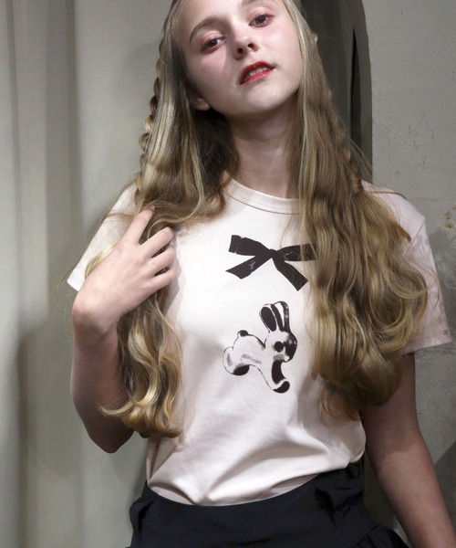 titty＆Co. PETIT（ティティアンドコープティ）の「うさぎリボンTシャツ（Tシャツ/カットソー・レディース・ライトベージュ/チャコールグレー・FREE）」の11枚目の写真