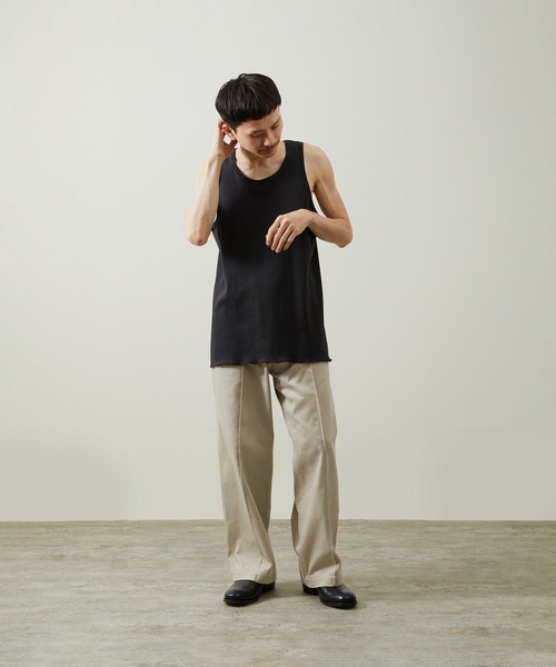 And A(アンドエー)の「And A アンドエー / SUPIMA COTTON CODE FRISE TANK TOPS スーピマコットンコードフライスタンクトップ / AA-S24M005(タンクトップ・メンズ・オフホワイト/ブラウン/スミクロ・1/2)」の6枚目の写真