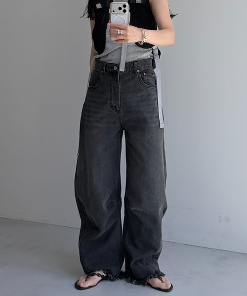 wee9s(ウィークス)の「curve denim / カーブデニム(デニムパンツ・レディース・アイボリー/ブラック・M/S)」の2枚目の写真
