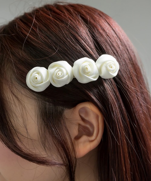 OLIVE des OLIVE（オリーブデオリーブ）の「ローズバレッタ（バレッタ/ヘアクリップ・レディース・ブラック/アイボリー・FREE）」の2枚目の写真