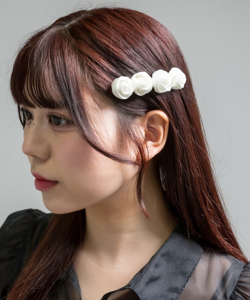 OLIVE des OLIVE（オリーブデオリーブ）の「ローズバレッタ（バレッタ/ヘアクリップ・レディース・ブラック/アイボリー・FREE）」の5枚目の写真