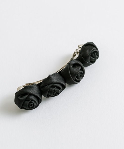OLIVE des OLIVE（オリーブデオリーブ）の「ローズバレッタ（バレッタ/ヘアクリップ・レディース・ブラック/アイボリー・FREE）」の6枚目の写真