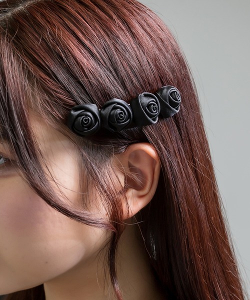 OLIVE des OLIVE（オリーブデオリーブ）の「ローズバレッタ（バレッタ/ヘアクリップ・レディース・ブラック/アイボリー・FREE）」の7枚目の写真