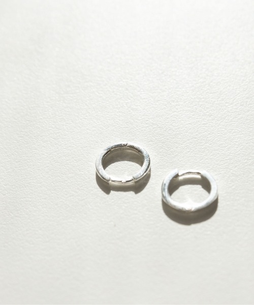 Magine（マージン）の「SV925 FLAT HOOP PIERCE(S) 12mm:シルバー フラットデザイン フープピアス（ピアス（両耳用）・メンズ・シルバー・FREE）」の9枚目の写真