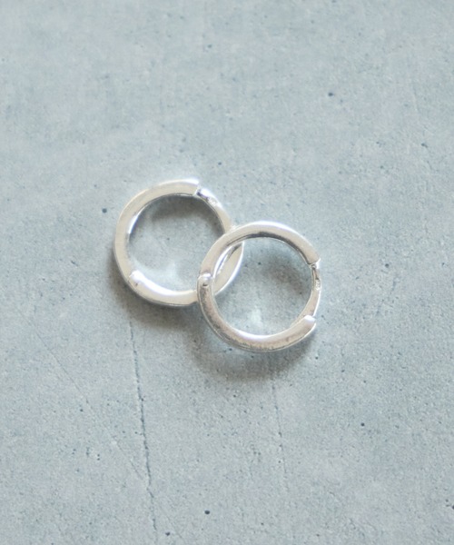 Magine（マージン）の「SV925 FLAT HOOP PIERCE(S) 12mm:シルバー フラットデザイン フープピアス（ピアス（両耳用）・メンズ・シルバー・FREE）」の10枚目の写真