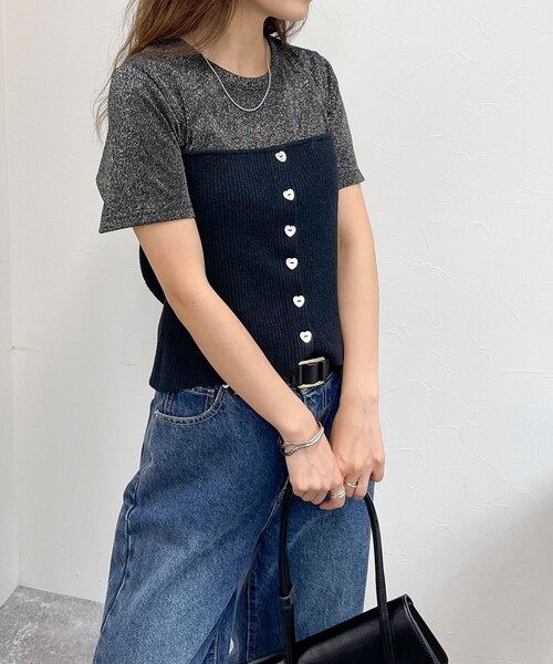 fredy emue(フレディエミュ)の「ハート釦ニットビスチェ(ニット/セーター・レディース・ベージュ/ブラック・38)」の22枚目の写真