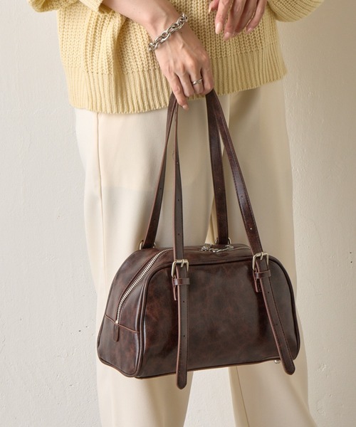 COLONY 2139（コロニートゥーワンスリーナイン）の「ヴィンテージ合皮