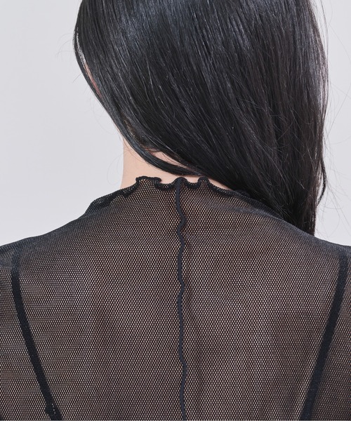 DOLLUPOOPS（ドールアップウップス）の「ベロアメッシュボトルネックトップス（その他トップス・レディース・ホワイト/ブラック・38）」の8枚目の写真