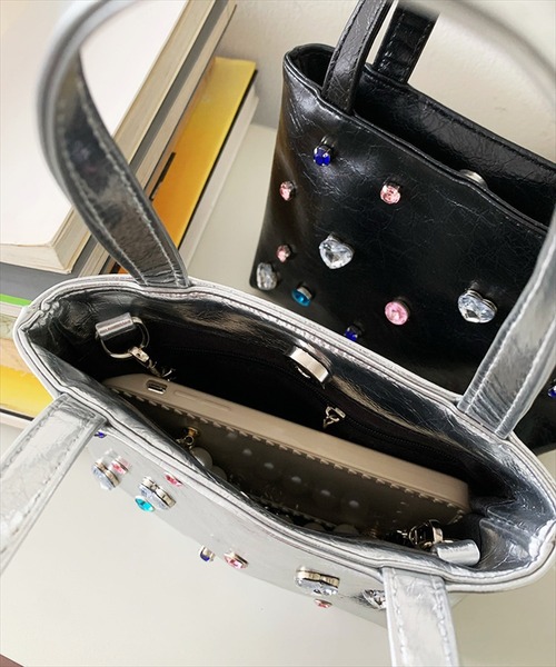 BAYBLO(ベイブロ)の「(SB)フェイクレザー ビジュー アレンジ 2WAY ハンドバッグ(ハンドバッグ・レディース・シルバー/ブラック・ONE SIZE)」の13枚目の写真