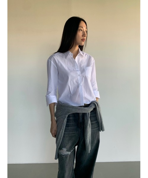 Didot.showroom(ディドット ショールーム)の「ラウンドヘムスリムシャツ(シャツ/ブラウス・レディース・ネイビー/ホワイト・FREE)」の19枚目の写真